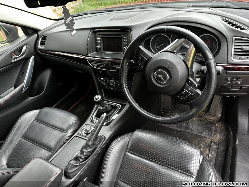 Mazda  6  Enterijer
