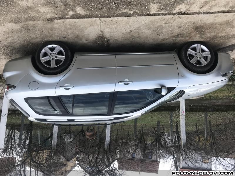 Mazda  6  Kompletan Auto U Delovima