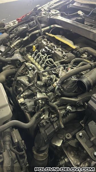 Mazda  CX 5 2.2 Motor I Delovi Motora