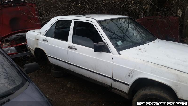 Mercedes  190 Polovni Delovi Kompletan Auto U Delovima