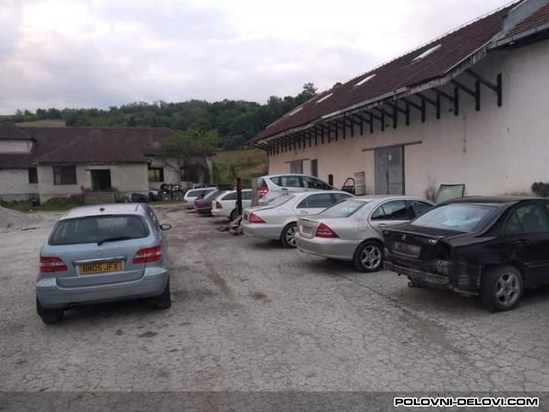 Mercedes  A .B.C.E.S.CLK.SLK Kompletan Auto U Delovima