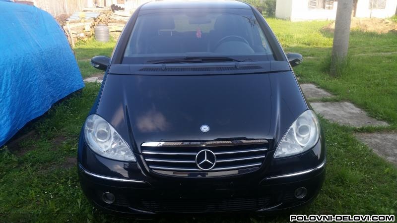 Mercedes  A 160 Cdi Kompletan Auto U Delovima