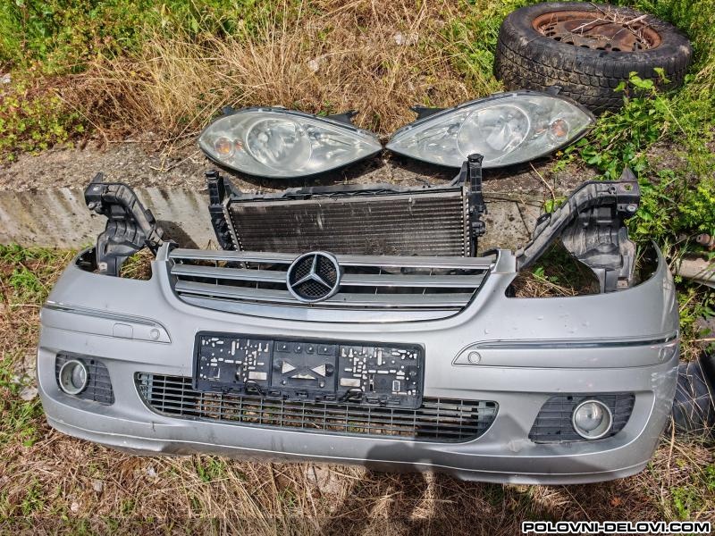 Mercedes  A 160 Cdi Kompletan Auto U Delovima