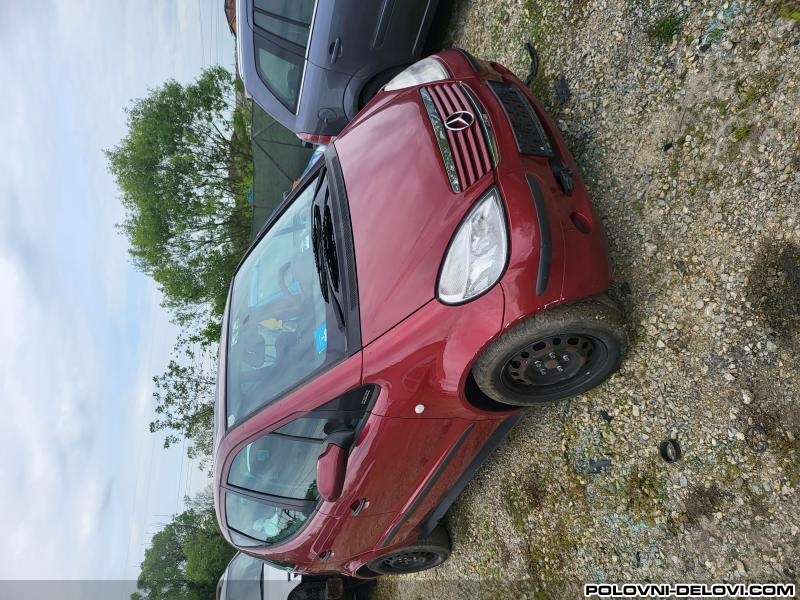 Mercedes  A 170 Cdi Kompletan Auto U Delovima