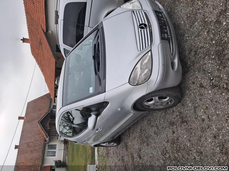 Mercedes  A 170 DELOVI Svetla I Signalizacija
