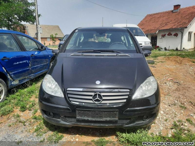Mercedes  A 180 CDI Kompletan Auto U Delovima