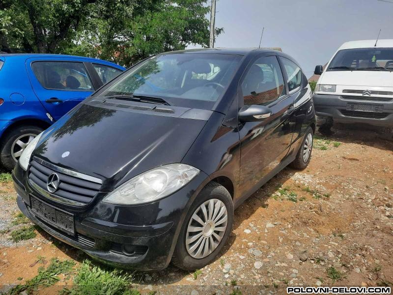 Mercedes  A 180  Kompletan Auto U Delovima
