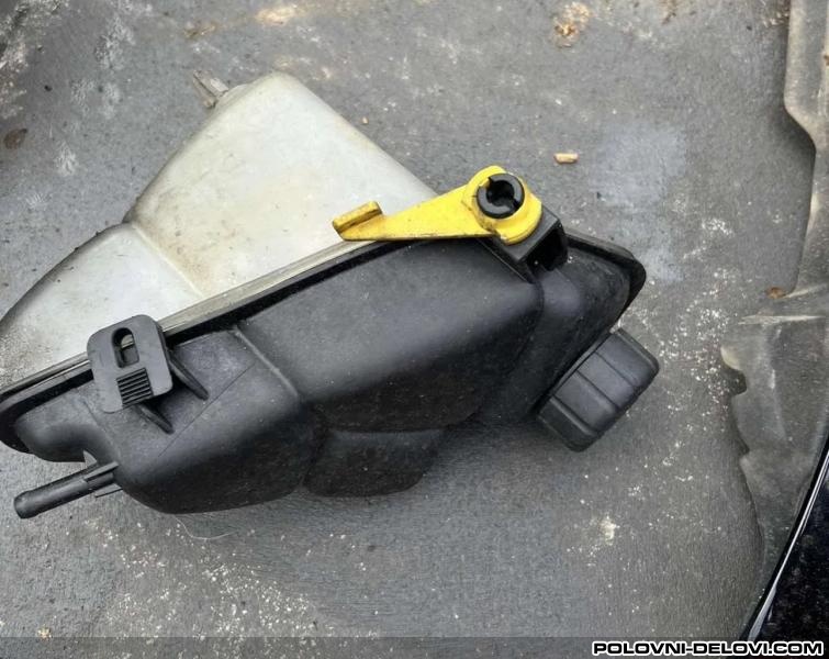 Mercedes  A CDI Kompletan Auto U Delovima