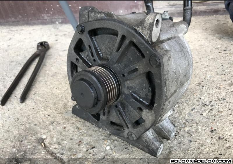 Mercedes  A CDI Kompletan Auto U Delovima