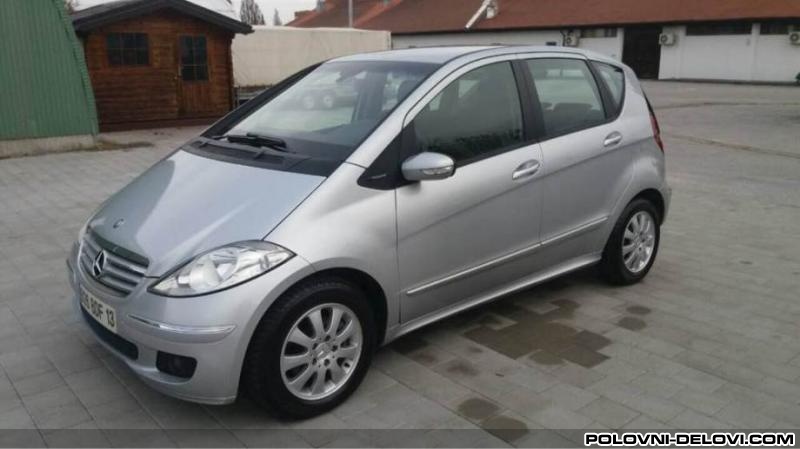 Mercedes  A CDI Kompletan Auto U Delovima