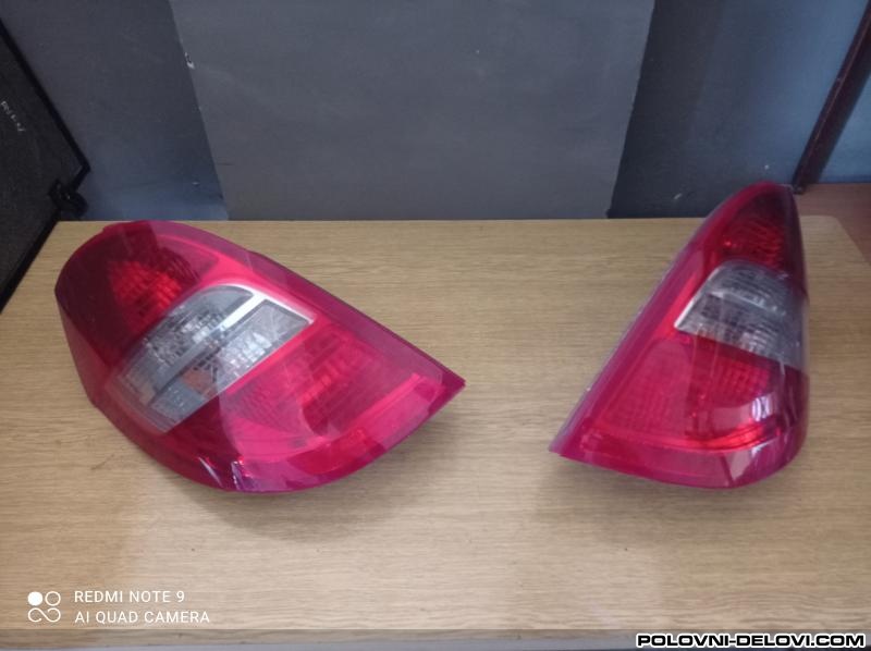 Mercedes  A Klasa Lampe Svetla I Signalizacija