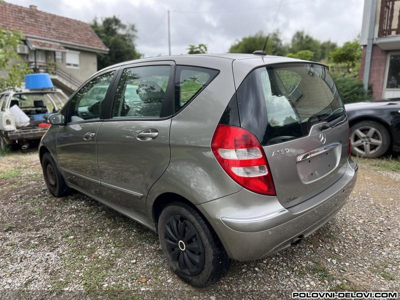 Mercedes  A  Kompletan Auto U Delovima