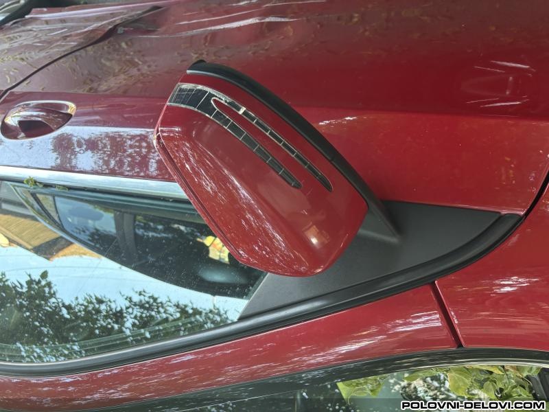 Mercedes  A Retrovizori Karoserija