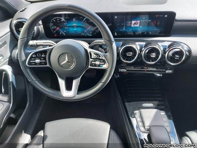 Mercedes  A Tabla Airbag W177 Enterijer