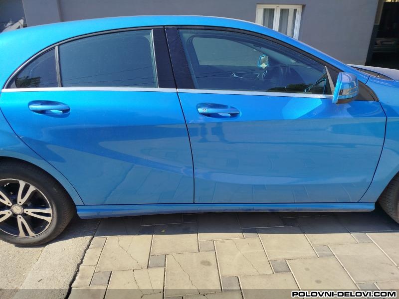 Mercedes  A Vrata Desna W176 Karoserija