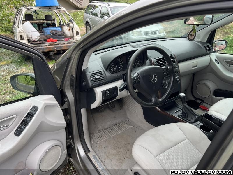 Mercedes  A W169 A150 A180 A200  Kompletan Auto U Delovima
