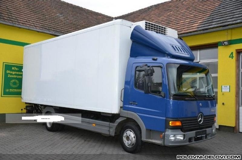 Mercedes Atego 818 2003 god Kompletan Auto U Delovima