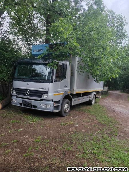 Mercedes  Atego  Trap I Vesanje