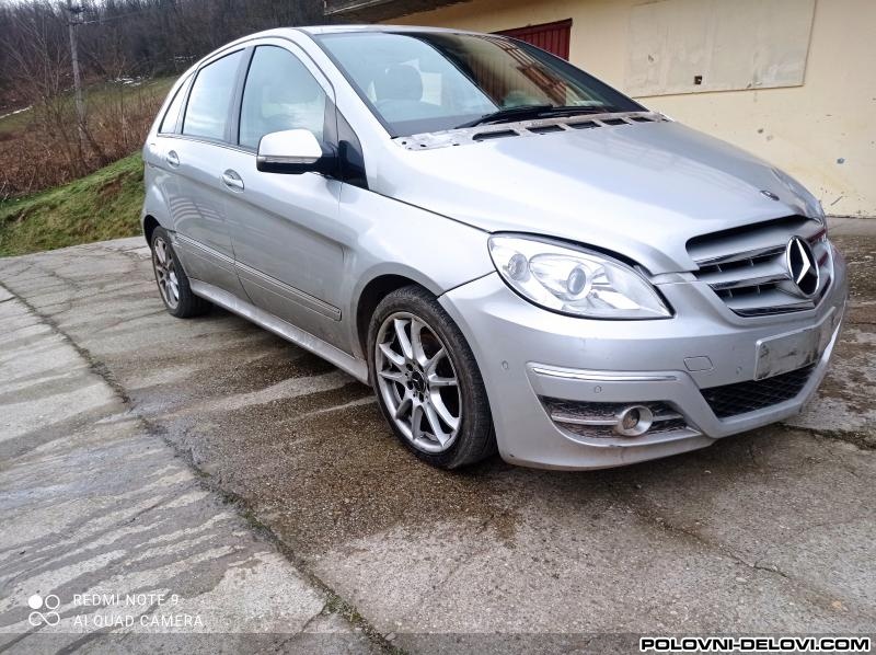 Mercedes  B 150 .B180.B200... Kompletan Auto U Delovima