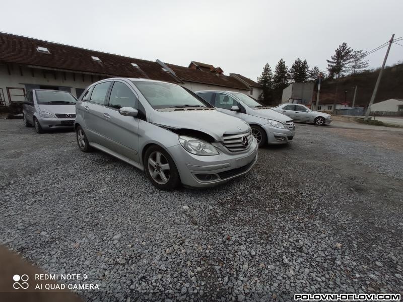 Mercedes  B 150 .B180.B200... Kompletan Auto U Delovima