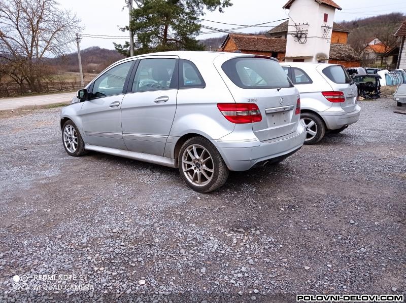 Mercedes  B 150 .B180.B200... Kompletan Auto U Delovima