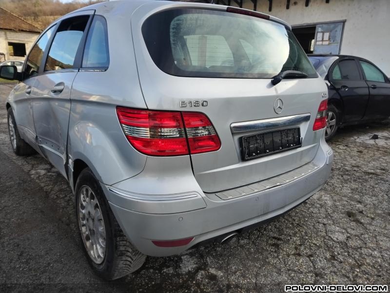 Mercedes  B 170 .B180.B200... Kompletan Auto U Delovima