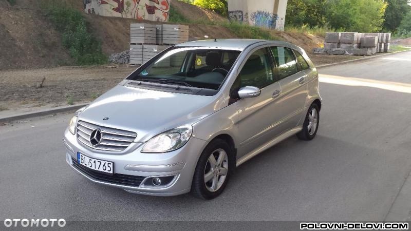 Mercedes  B 180 B 170 180 200 CDI Kompletan Auto U Delovima