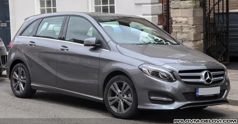 Mercedes  B 200 Cdi Kompletan Auto U Delovima