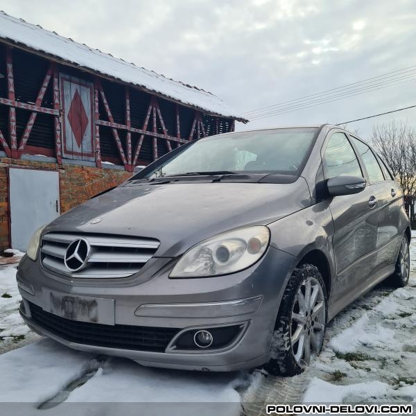 Mercedes  B Cdi Kompletan Auto U Delovima