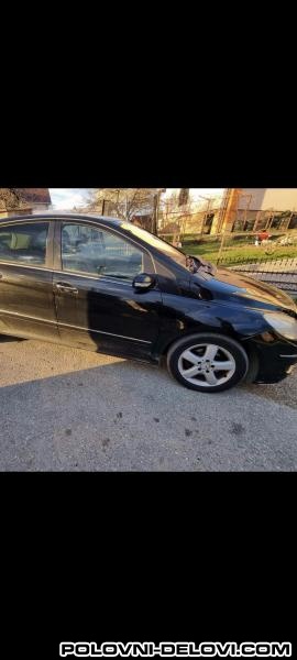 Mercedes  B  Karoserija
