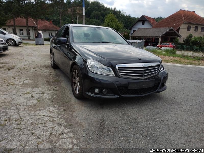 Mercedes  C 180 .C200.C220.C250... Kompletan Auto U Delovima
