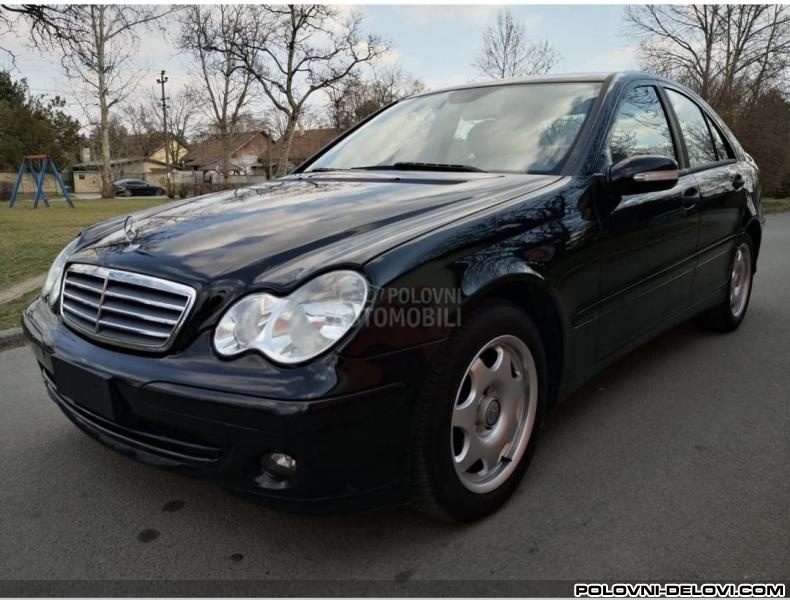 Mercedes  C 2.2 Cdi Kompletan Auto U Delovima
