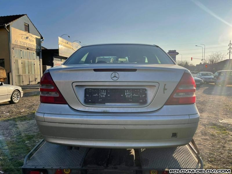 Mercedes  C 200 C 200cdi Kompletan Auto U Delovima