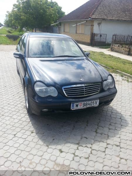 Mercedes  C 200 CDI Kompletan Auto U Delovima