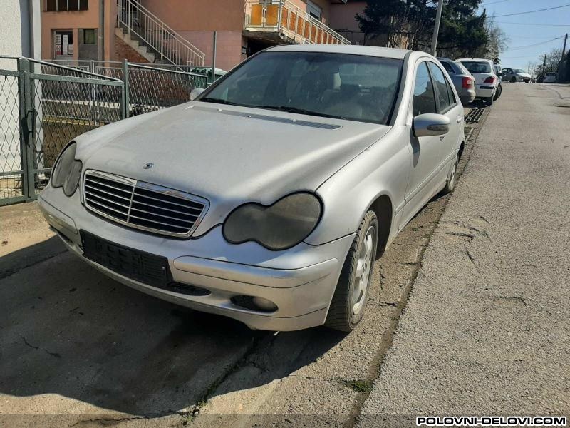Mercedes  C 220 2.2cdi Kompletan Auto U Delovima