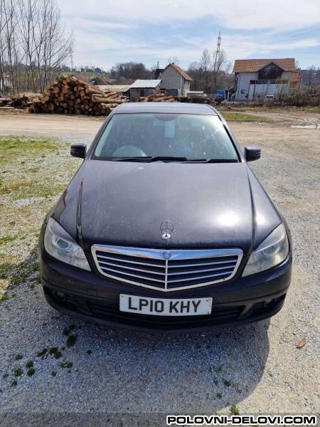 Mercedes  C 220 CDI Kompletan Auto U Delovima