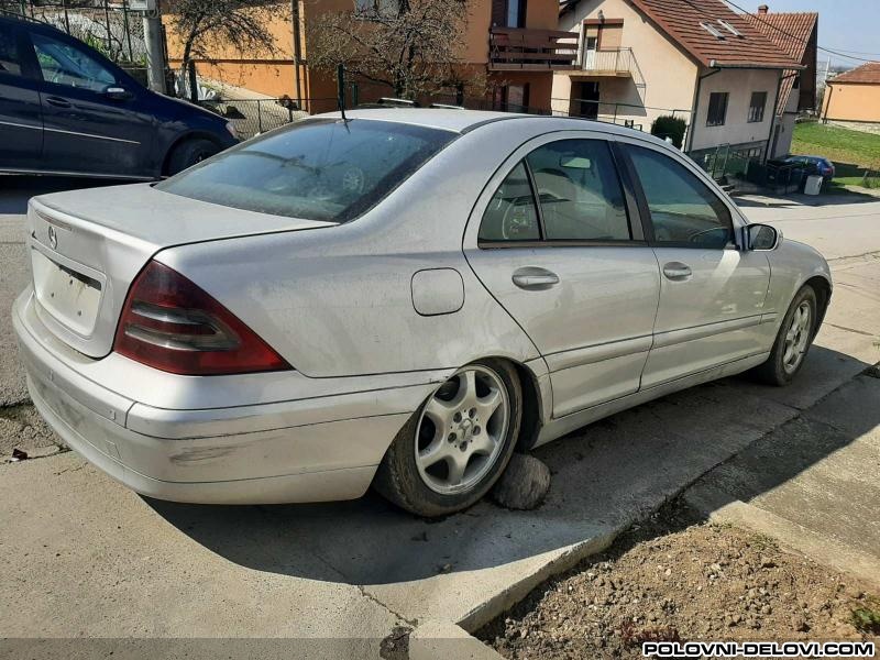Mercedes  C 220  Kompletan Auto U Delovima