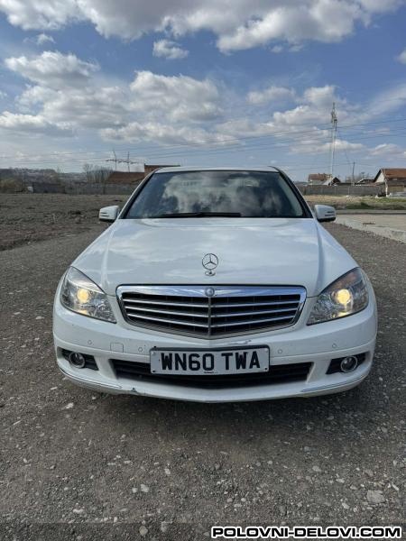 Mercedes  C 250 CDI Kompletan Auto U Delovima