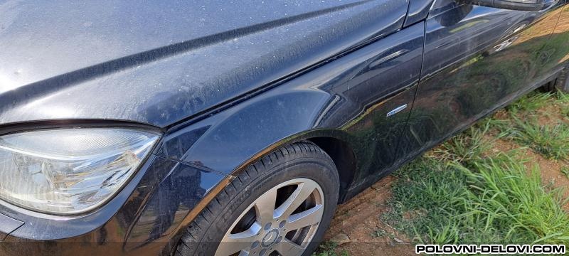 Mercedes  C Levo Krilo W204 Karoserija