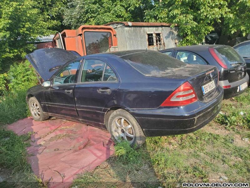 Mercedes  C  Stakla