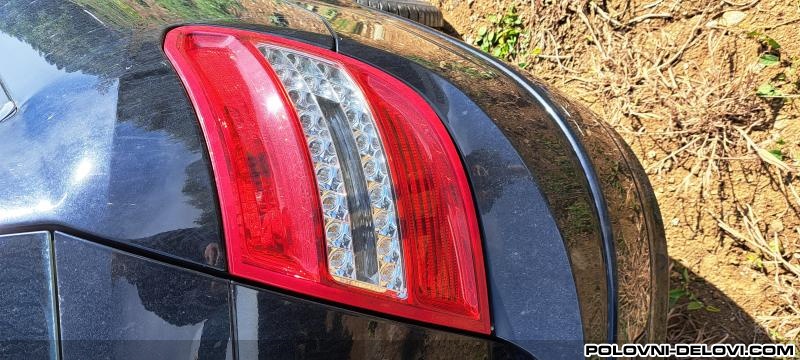 Mercedes  C Stop Svetla W204 Svetla I Signalizacija