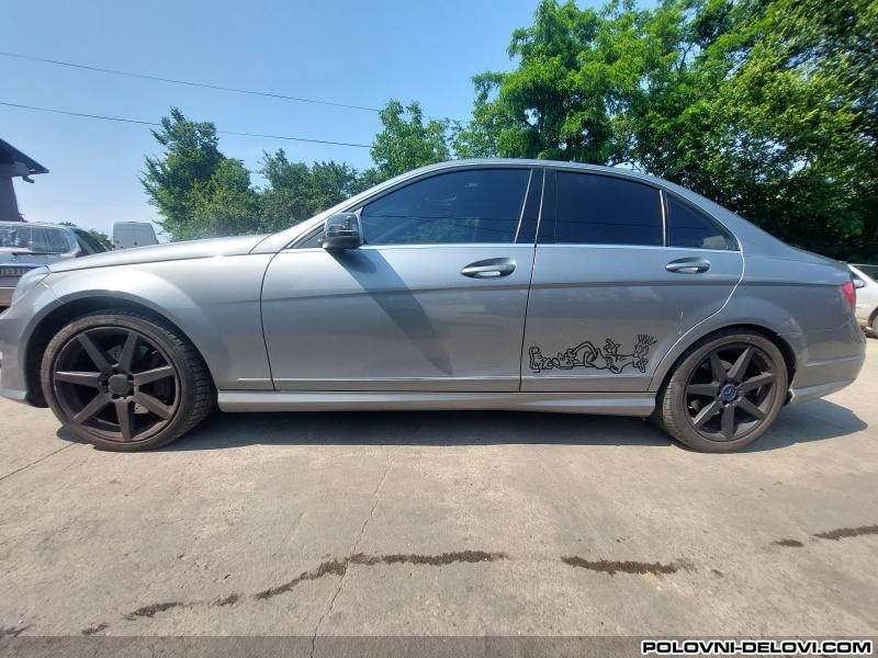 Mercedes  C Vrata W204 Karoserija
