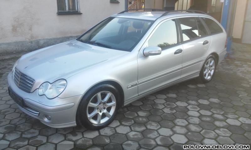 Mercedes  C W203 C Klasa Karavan Kompletan Auto U Delovima