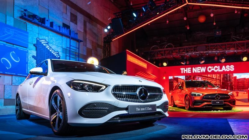 Mercedes  C W206 Delovi Kompletan Auto U Delovima