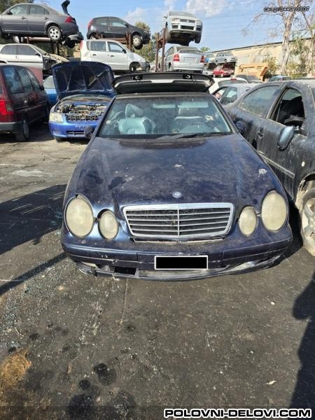 Mercedes  CLK 320 320 Kompletan Auto U Delovima