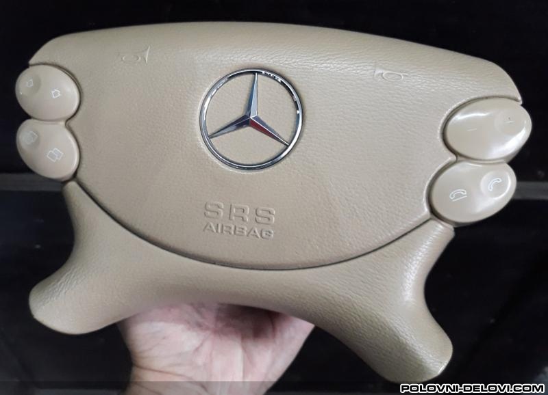 Mercedes  CLS Airbag Enterijer