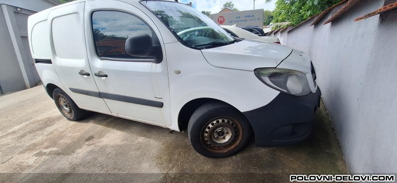 Mercedes  Citan 109 Delovi Kompletan Auto U Delovima
