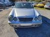 Mercedes  E 200 .E220.E240.E270. Kompletan Auto U Delovima