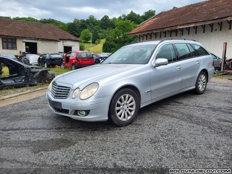 Mercedes  E 200 .E220.E240.E270.E320 Kompletan Auto U Delovima