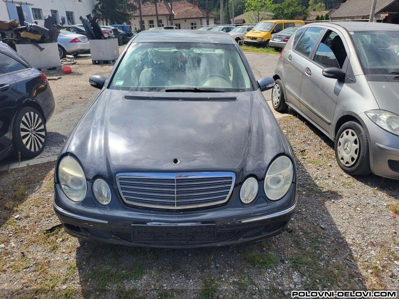 Mercedes  E 200 .E220.E270.E280.E320 Kompletan Auto U Delovima
